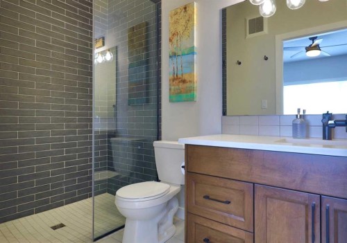 351 Elizabeth Avenue, Nordegg, AB - Indoor Photo Showing Bathroom