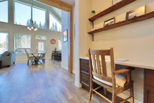 351 Elizabeth Avenue, Nordegg, AB - Indoor