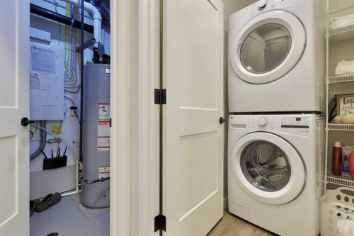 351 Elizabeth Avenue, Nordegg, AB - Indoor Photo Showing Laundry Room