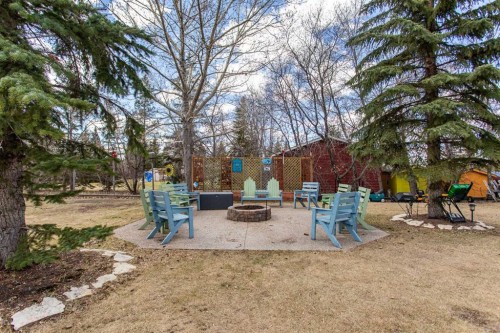 606 Pigeon Close, Pelican Point, AB - Outdoor