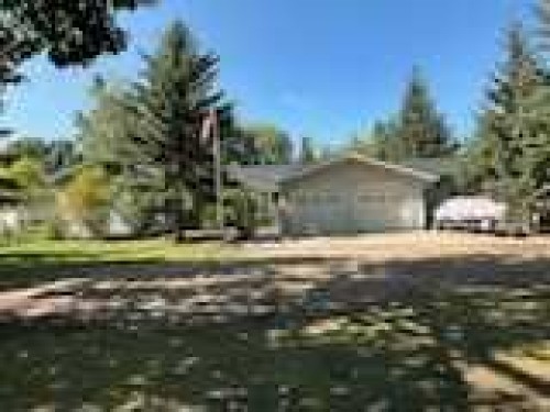 606 Pigeon Close, Pelican Point, AB - Outdoor