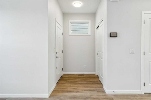 279 Herron Landing Ne, Calgary, AB - Indoor Photo Showing Other Room