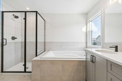 16 Calhoun Rise Ne, Calgary, AB - Indoor Photo Showing Bathroom
