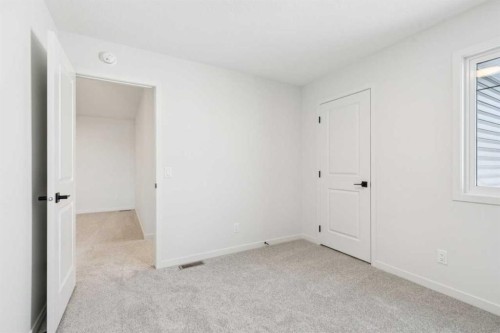 16 Calhoun Rise Ne, Calgary, AB - Indoor Photo Showing Other Room