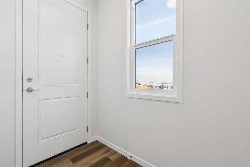 28 Calhoun Rise Ne, Calgary, AB - Indoor Photo Showing Other Room