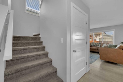 204 Augustus Way, Penhold, AB - Indoor Photo Showing Other Room