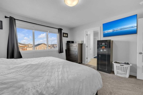 204 Augustus Way, Penhold, AB - Indoor Photo Showing Bedroom