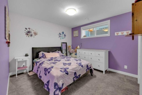 204 Augustus Way, Penhold, AB - Indoor Photo Showing Bedroom