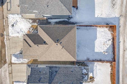 204 Augustus Way, Penhold, AB - Outdoor