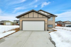 4424 53 Street  Rocky Mountain House, AB T4T 0C3