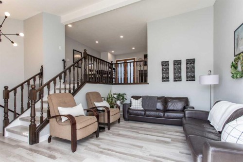 34 Bruns Bay, Lacombe, AB 