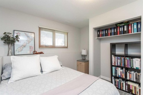 34 Bruns Bay, Lacombe, AB 