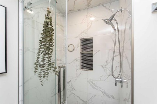 34 Bruns Bay, Lacombe, AB 