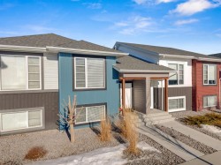 40 Evergreen Way  Red Deer, AB T4P 3E5