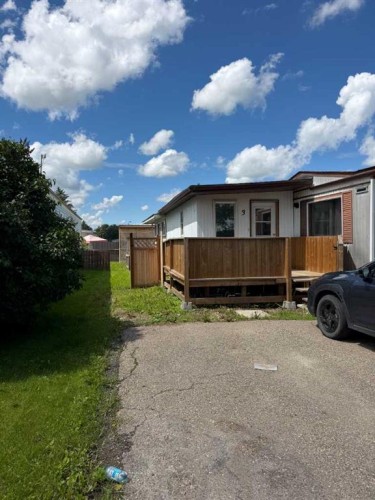3-5344 76 Street, Red Deer, AB 