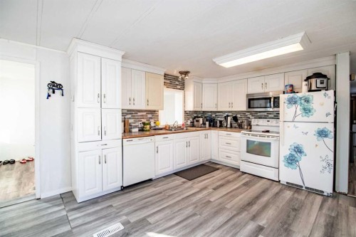 3-5344 76 Street, Red Deer, AB 