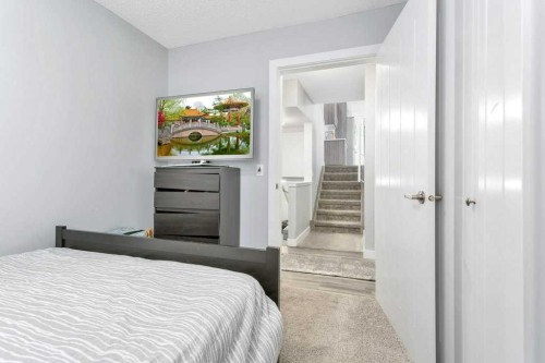 12 Rutherford Drive, Red Deer, AB - Indoor Photo Showing Bedroom