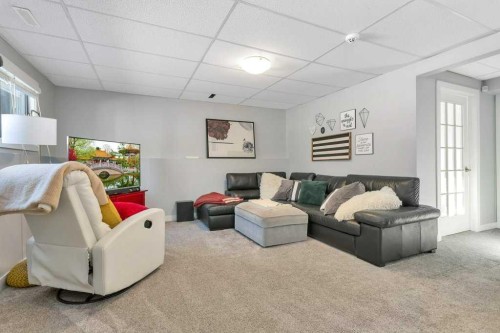 12 Rutherford Drive, Red Deer, AB - Indoor