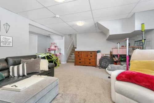 12 Rutherford Drive, Red Deer, AB - Indoor