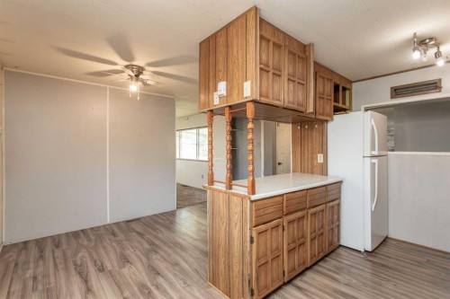 7 Parkland Acres, Lacombe, AB 