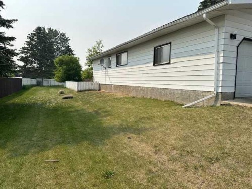150 Piper Drive, Red Deer, AB - Outdoor