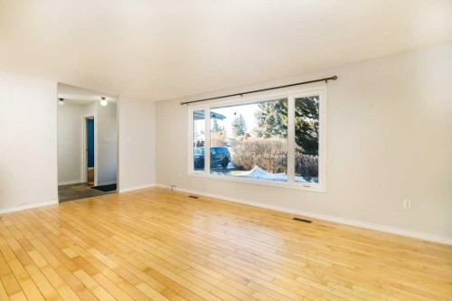 2203 25 Avenue, Delburne, AB - Indoor Photo Showing Other Room