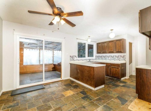 2203 25 Avenue, Delburne, AB - Indoor Photo Showing Other Room