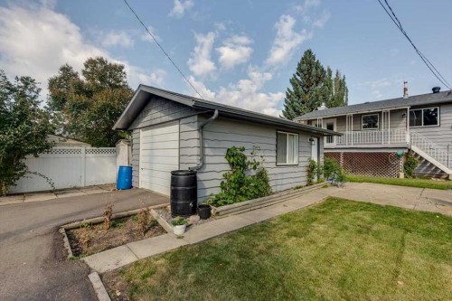 5607 48 Avenue, Lacombe, AB - Outdoor With Deck Patio Veranda With Exterior