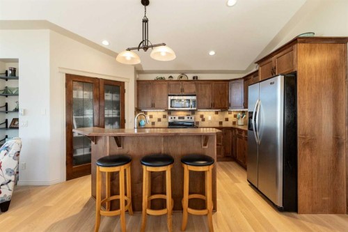6371 Cedar Way, Innisfail, AB - Indoor Photo Showing Kitchen