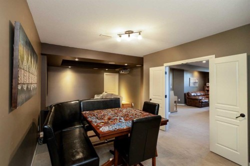 6371 Cedar Way, Innisfail, AB - Indoor