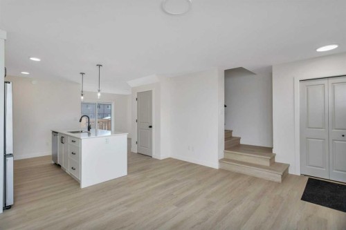 153 Athens Road, Blackfalds, AB - Indoor Photo Showing Kitchen