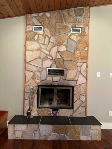 5908 57 Avenue, Ponoka, AB - Indoor Photo Showing Other Room With Fireplace