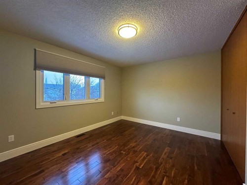 5908 57 Avenue, Ponoka, AB - Indoor Photo Showing Other Room