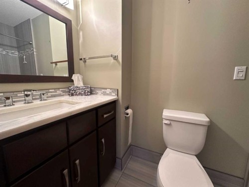 5908 57 Avenue, Ponoka, AB - Indoor Photo Showing Bathroom