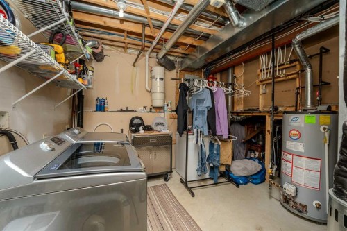 26 Lucky Place, Sylvan Lake, AB - Indoor