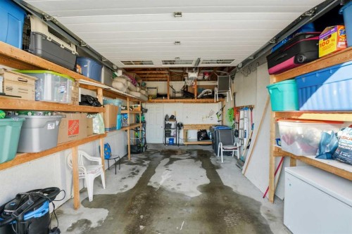 106 Bayshore Drive, Sylvan Lake, AB - Indoor Photo Showing Garage