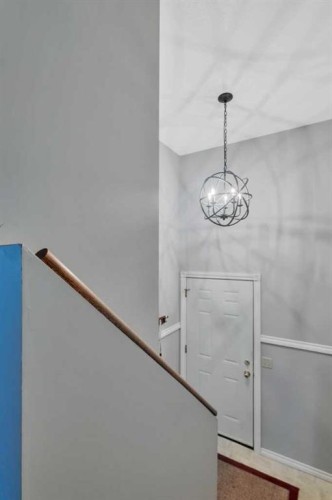 216-48 Holmes, Red Deer, AB - Indoor Photo Showing Other Room