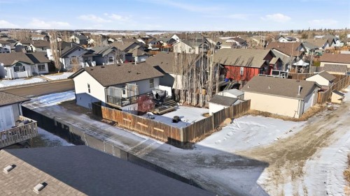 57 Garden Road, Lacombe, AB - Outdoor