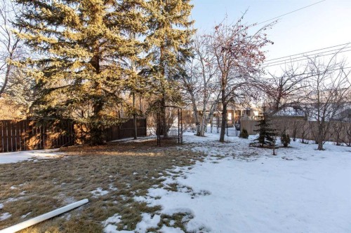 50 Coventry Lane, Lacombe, AB - Outdoor