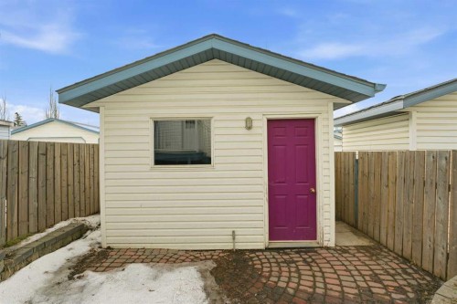 287 Cornett Drive, Red Deer, AB - Outdoor With Exterior