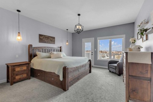 5 Leonard Close, Sylvan Lake, AB - Indoor Photo Showing Bedroom