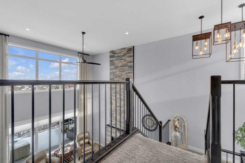 5 Leonard Close, Sylvan Lake, AB - Indoor Photo Showing Other Room