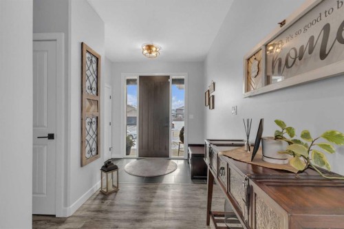 5 Leonard Close, Sylvan Lake, AB - Indoor