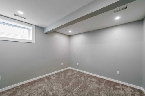 5620 50 Avenue, Killam, AB - Indoor Photo Showing Other Room