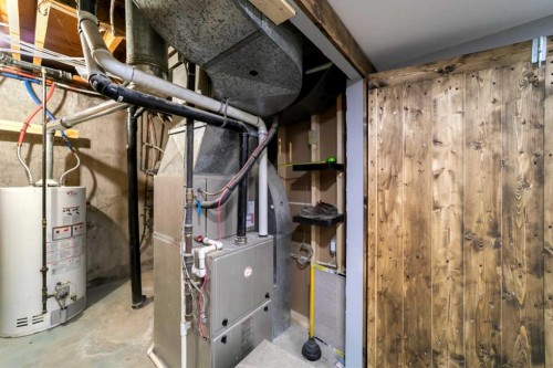 5620 50 Avenue, Killam, AB - Indoor Photo Showing Basement