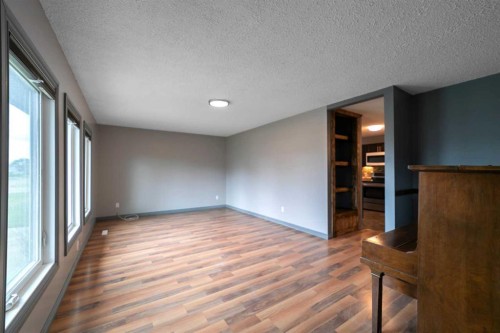 5620 50 Avenue, Killam, AB - Indoor Photo Showing Other Room