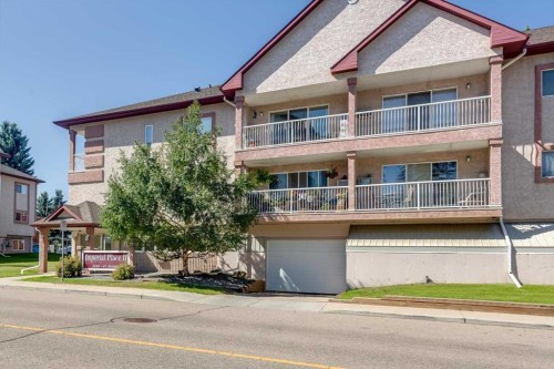 312-5330 47 Avenue, Red Deer, AB - Outdoor With Balcony