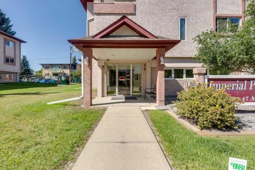 312-5330 47 Avenue, Red Deer, AB - Outdoor