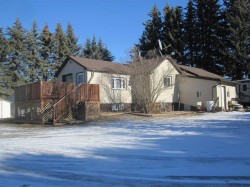 3432 Township Rd 360  Rural Red Deer County, AB T4G 0N2