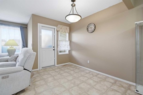 116 Jones Crescent, Red Deer, AB - Indoor Photo Showing Other Room